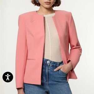 Compact Stretch Tailored Seam Detail Blazer
KAREN MILLEN